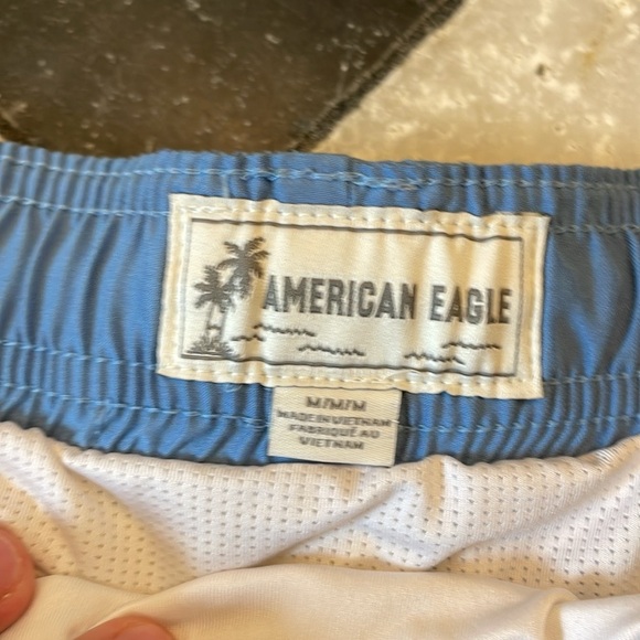 American Eagle Swimtrunks Size Medium - Picture 5 of 8